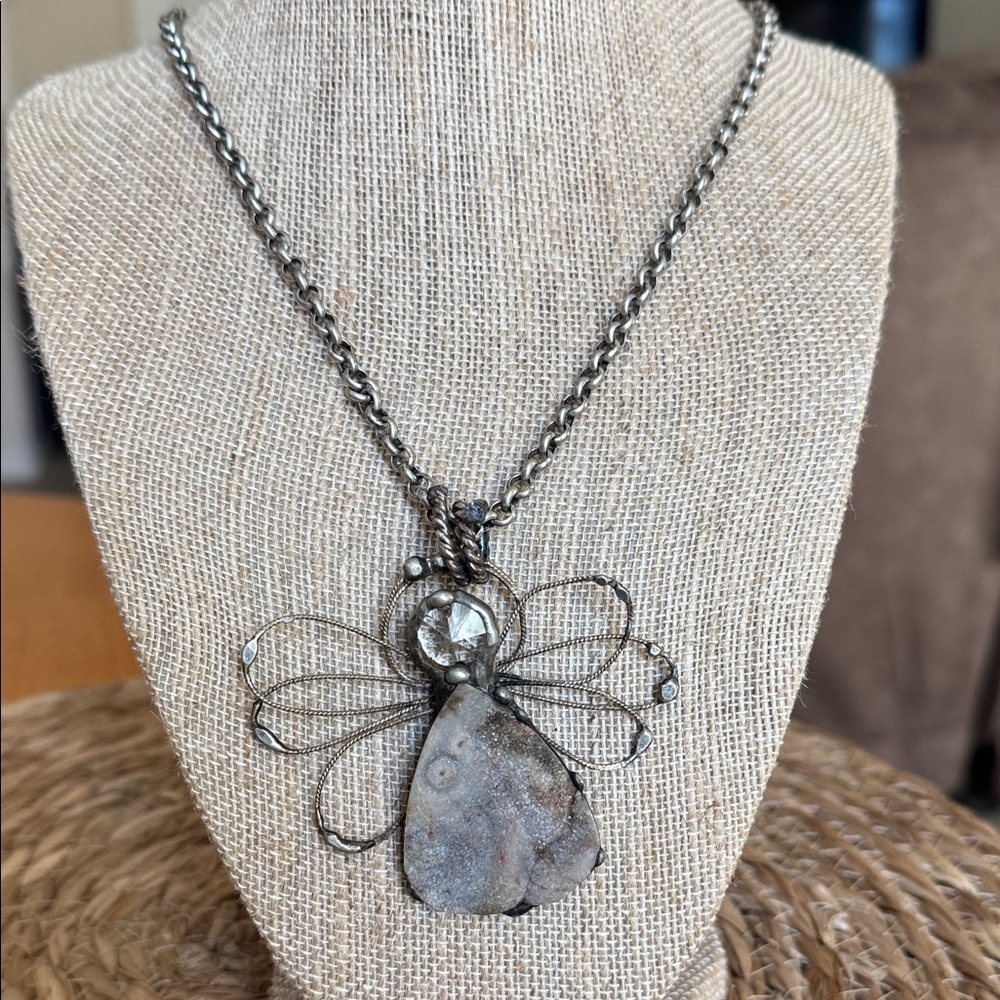 Silver Angel DRUZY Pendant Necklace